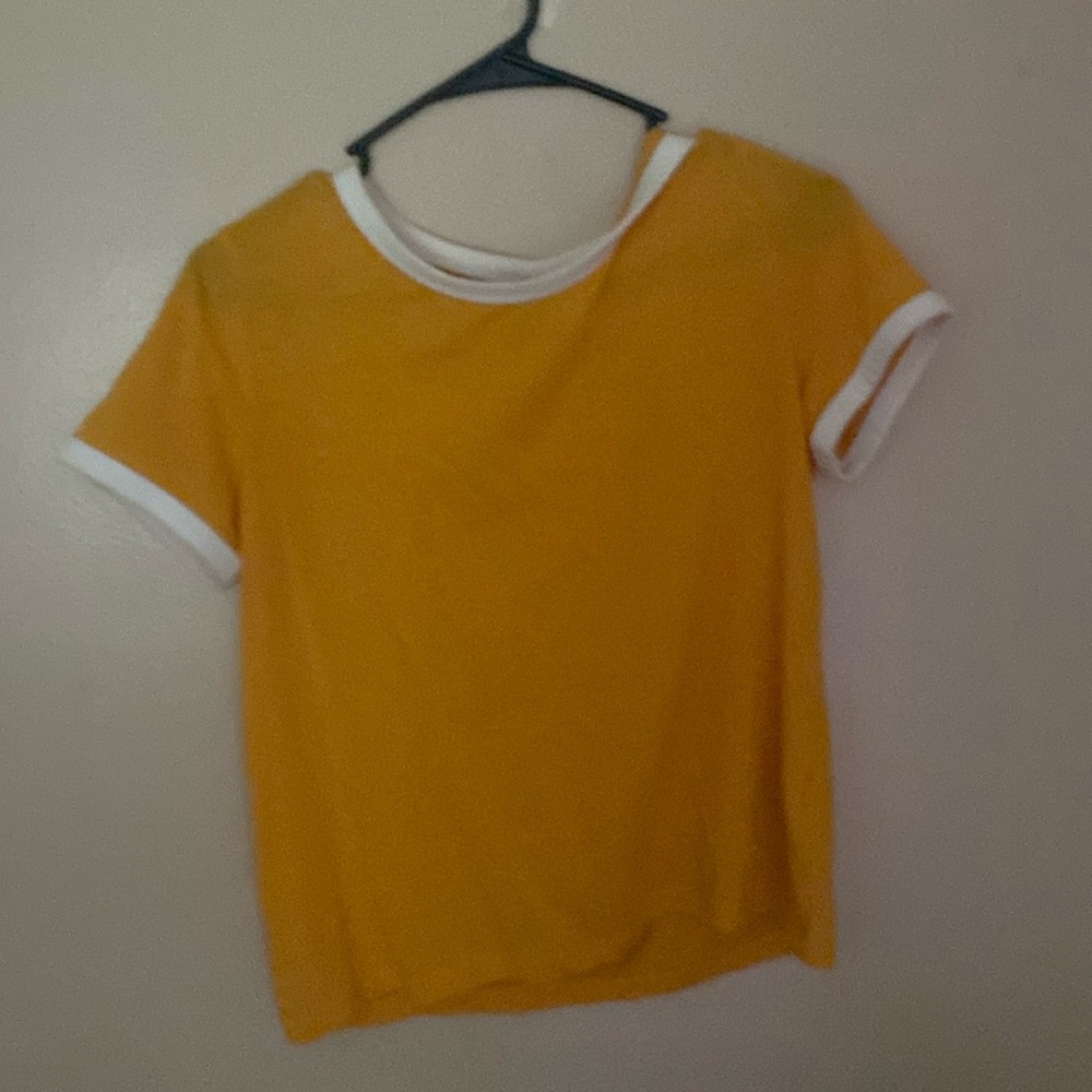 H&M Divided Basic Tee
